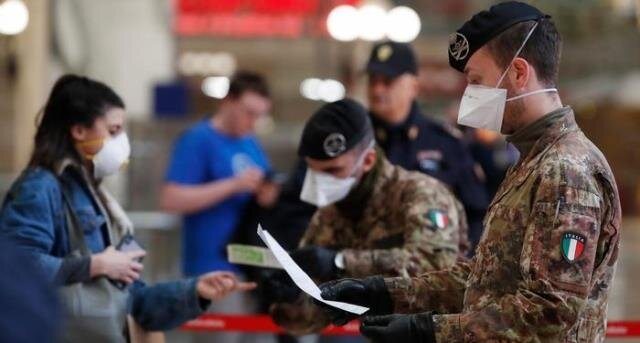 Coronavirus: Italy imposes nationwide restrictions