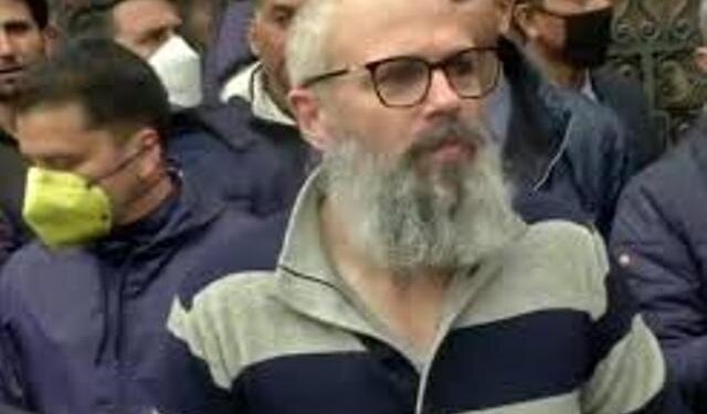 Omar Abdullah calls for release of all those under detention, restoration of high-speed net