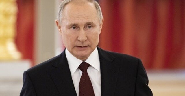Putin moves to ban gay marriage and add references to God in constitutional amendments