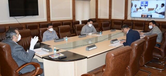 Advisor Baseer Khan convenes review meeting over Covid-19 Sufficient stock, supply position of medicines in hospitals