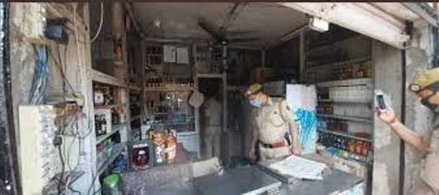 Wine shop burgled in Jammu amid lockdown