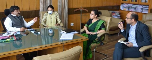 COVID-19 HUDD evolving effective mechanism for door-to-door survey in Jammu, Srinagar cities to ascertain pandemic spread: Dheeraj Gupta