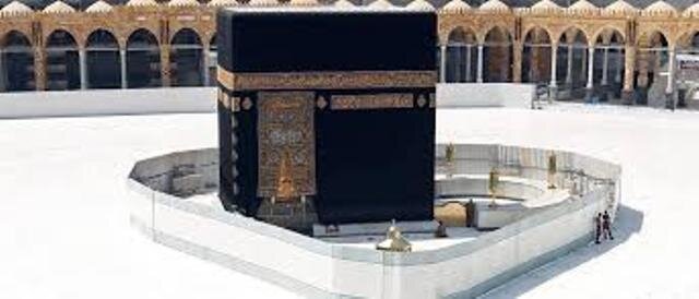 Four historical lockdowns of the holy city of Mecca