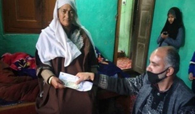 Covid-19: Post offices across JK, Ladakh committed to provide financial, welfare services ‘Welfare pensions being delivered at door step of beneficiaries’