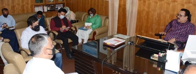 Navin Choudhary reviews functioning of various departments Calls for coordination among depts to double income of farmers