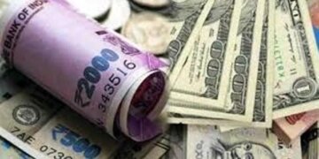 Rupee slips 48 paise to 76.08 against US dollar in early trade amid coronavirus scare