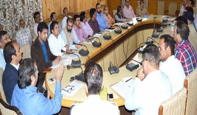 Div Com reviews arrangements for Shab-e-Qadr, Jumat-ul-Vida, Eid-ul-Fitr