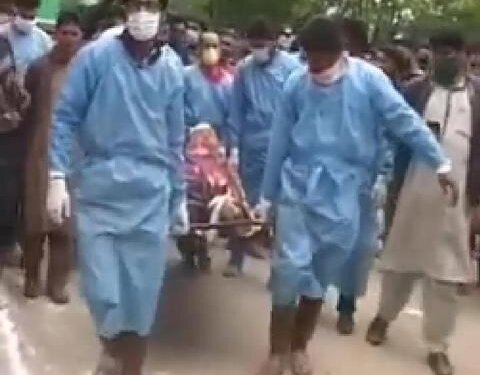 In times of Covid-19 pandemic : Muslims cremate Jatt Sikh with honour in Central Kashmir