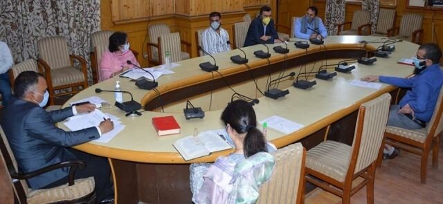 Div Com reviews functioning of J&K State Cooperative Bank