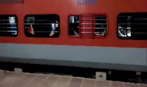 Special train with 1055 people departs from Goa for J-K