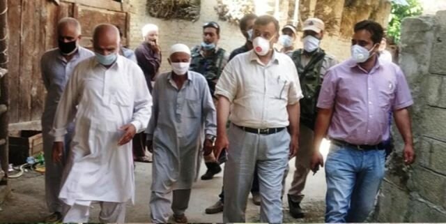 DDC Kulgam reviews progress of developmental works