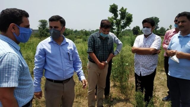 DDC visits proposed sites for National Lab, Homeopathy Medical College at Kathua