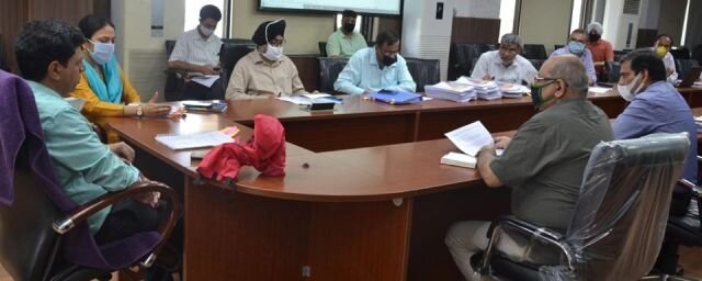 Div Com reviews progress on Jammu Smart City Project