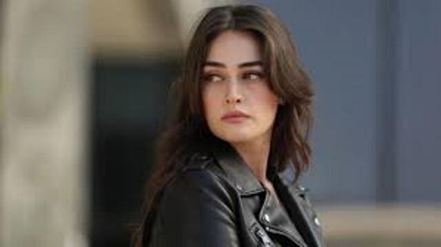 ‘i Love Their Culture’- Ertugrul Actress Wants to Visit Kashmir