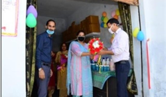 UMEED Women SHG turns Entrepreneur by setting up Cleaning Reagents Outlet at Dansal