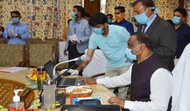 Lt Governor visits Kulgam; meets various delegations, public representatives