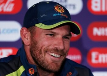 I don’t think it’s realistic for me to play Test cricket again : Finch