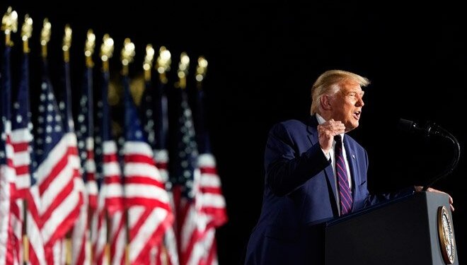 Health experts decry Trump’s shunning of virus rules