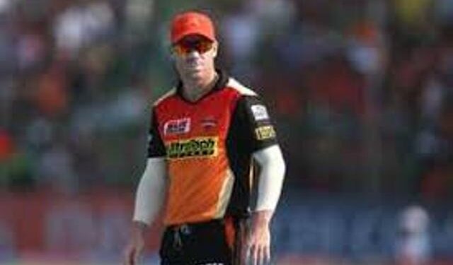 Warner critical of SRH’s cautious approach with the bat