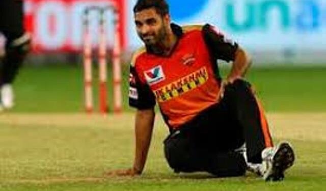Bhuvneshwar Kumar out of IPL 2020