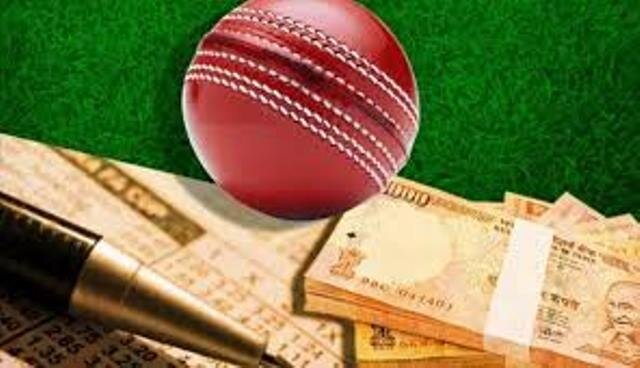 IPL betting racket busted in Delhi; 3 held