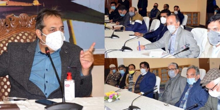 Advisor BK meets delegation of traders, industrialists