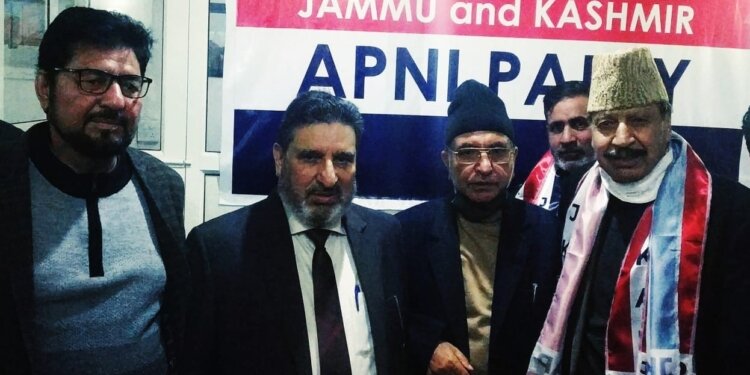 NC leader Shaheen Ganderbali joins AP