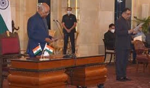 Yashvardhan Kumar Sinha takes oath as Chief Information Commissioner