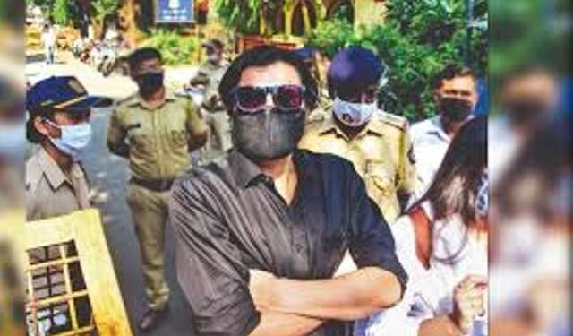 Arnab Goswami seeks pre-arrest bail in second case