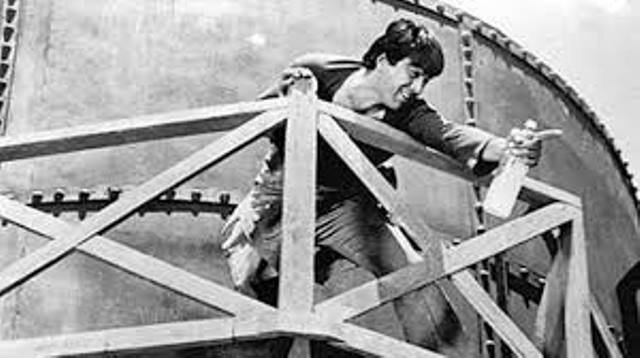 No more ‘Veeru’ scenes from film Sholay in UP