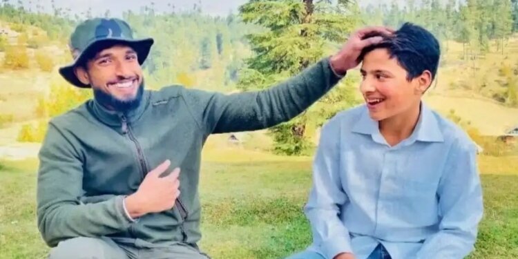Army Major finds a friend in Kashmir teen who can’t speak or hear, sponsors his education