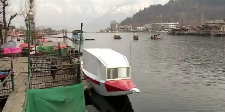 First Boat Ambulance Service to Begin at Dal Lake Soon