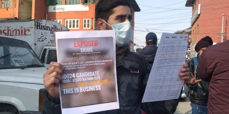 Aspiring Bsc Nursing Students Stage Protest, Allege Fraud In Selection Process