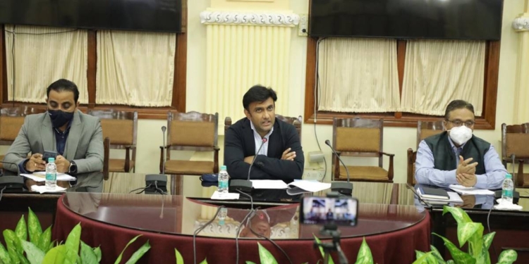 14 UK returnees to Karnataka test positive for Covid; samples sent for genetic sequencing