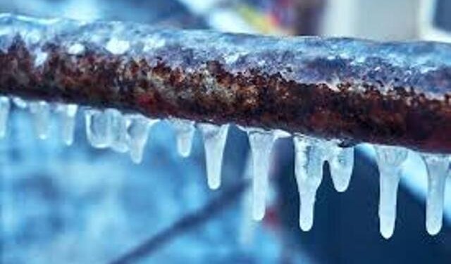 Severe Cold Wave Continues in Kashmir Valley