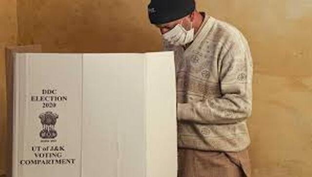 Ahead of Final Phase of DDC Elections, Internet Services Suspended in South Kashmir