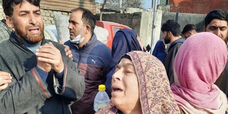 ‘Hokersar encounter’: Families of slain protest, claim they’re innocents