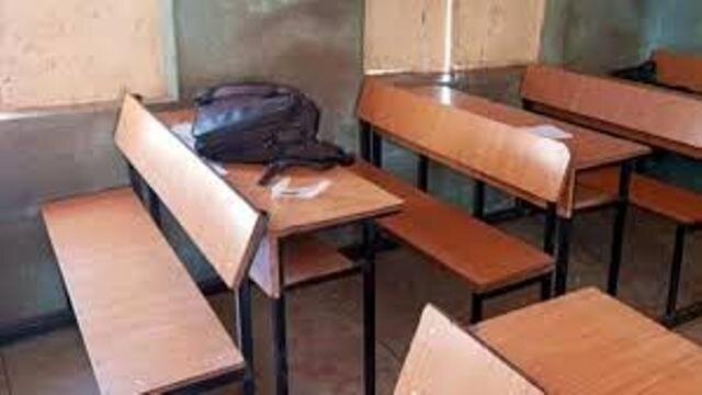 About 400 students missing after gunmen attack a secondary school in Nigeria