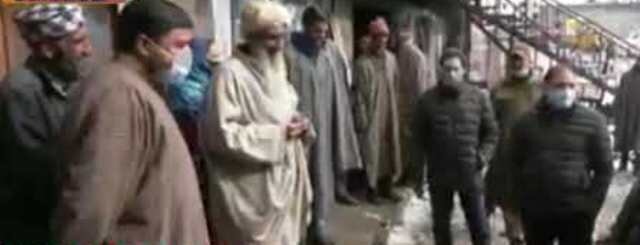 DC Ganderbal visits upper reaches of Kangan