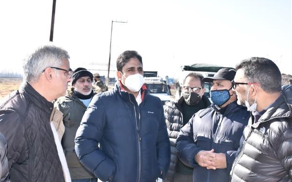 Mayor Srinagar Junaid Azim Mattu conducts city tour, Visits Achan, calls for its face lifting