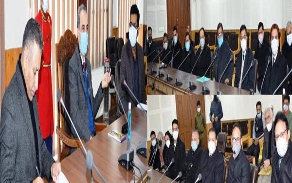 Justice Magrey Visits DCC Srinagar takes stock of its functioning