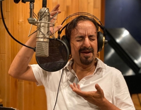 Renowned singer Qaisar Nizami has been honored with the prestigious J&K State Award by the Government of Jammu & Kashmir