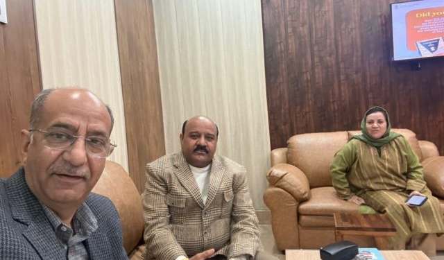 Mysterious illness: J&K Deputy CM, Advisor, Health Minister Sakina Itoo Visiting Badhal to review situation 