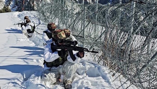 Indian Army on alert across LOC in Baramulla ahead of Republic Day