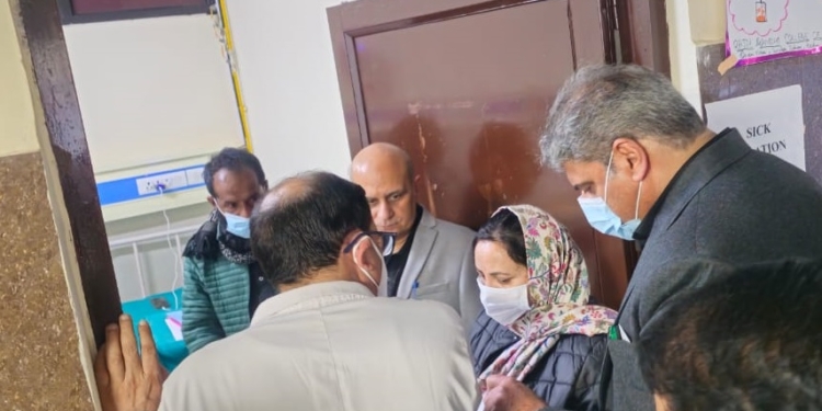 Sakina Itoo visits GMC Jammu, SMGS Shalamar, enquires about health of Budhal patients