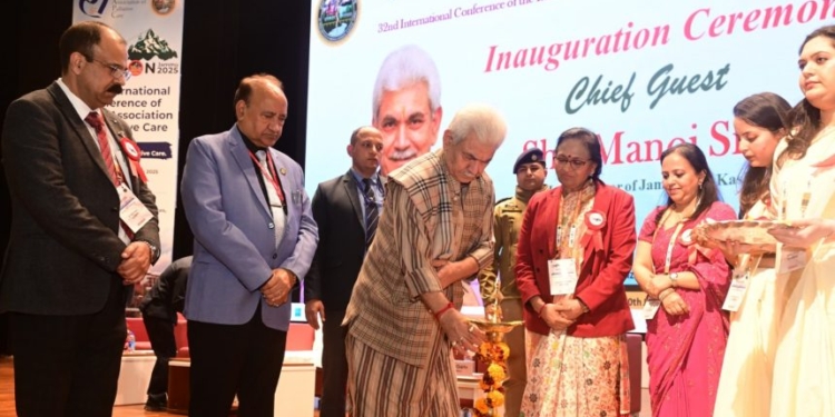 LG Sinha inaugurates 32nd International Conference of IAPC at AIIMS Jammu