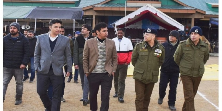 Div Com Kashmir assesses preparations for celebration of Republic Day-2025