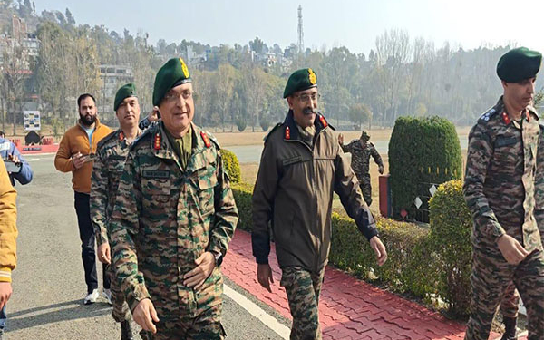 White Knight Corps GOC visits Rajouri, Reasi sectors in Jammu, reviews security aspects