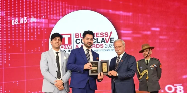 Kashmir’s Aqib Chaya Honored as Emerging Youth Entrepreneur of Year
