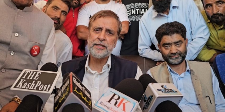 MP Mian Altaf calls for thorough investigation into the death of youth in Kathua